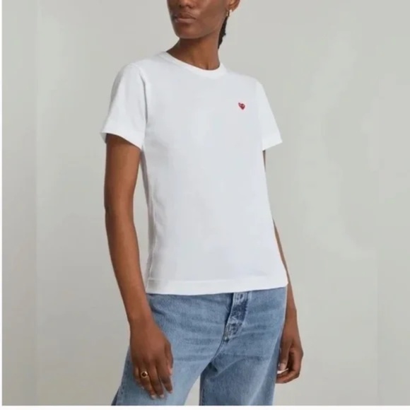 Comme des Garcons Play White Tee with Peeping Red Heart - Picture 3 of 14